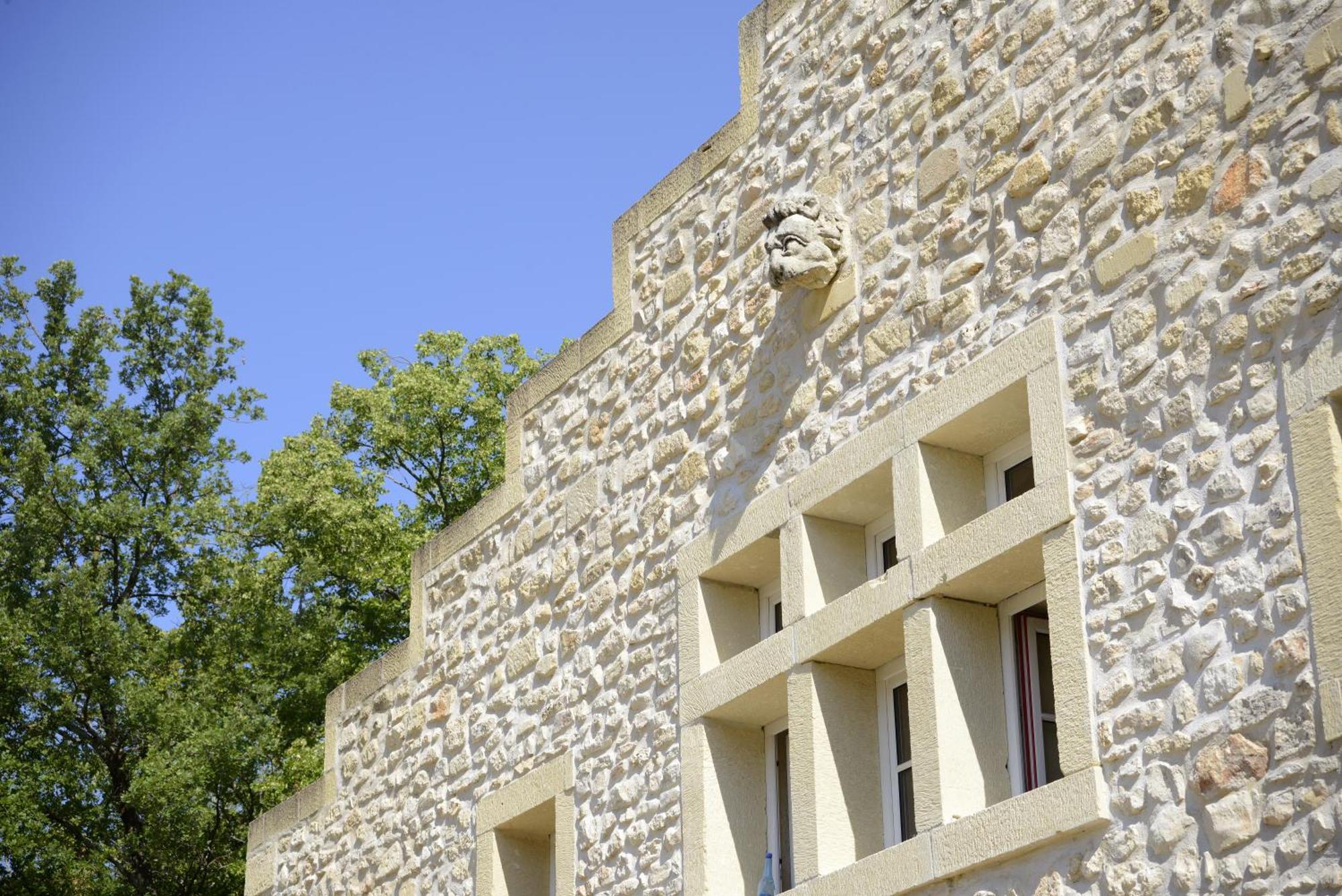 Chateau De Pondres Villevieille ภายนอก รูปภาพ