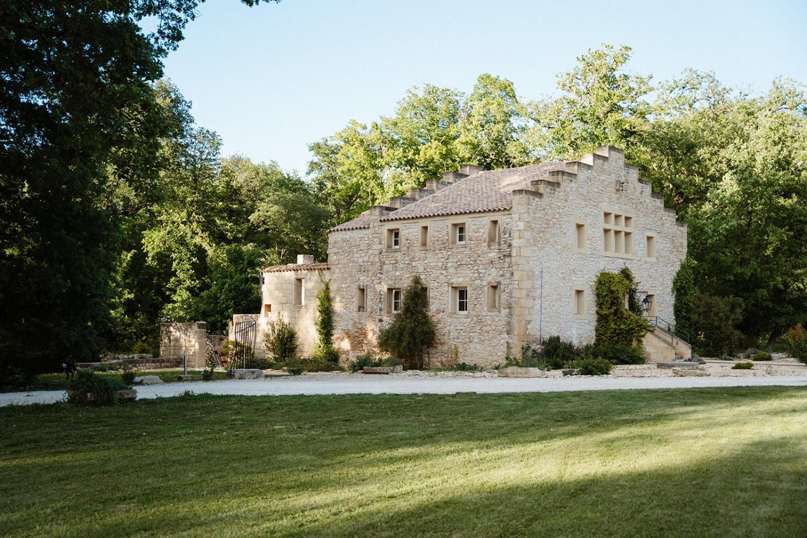 Chateau De Pondres Villevieille ภายนอก รูปภาพ